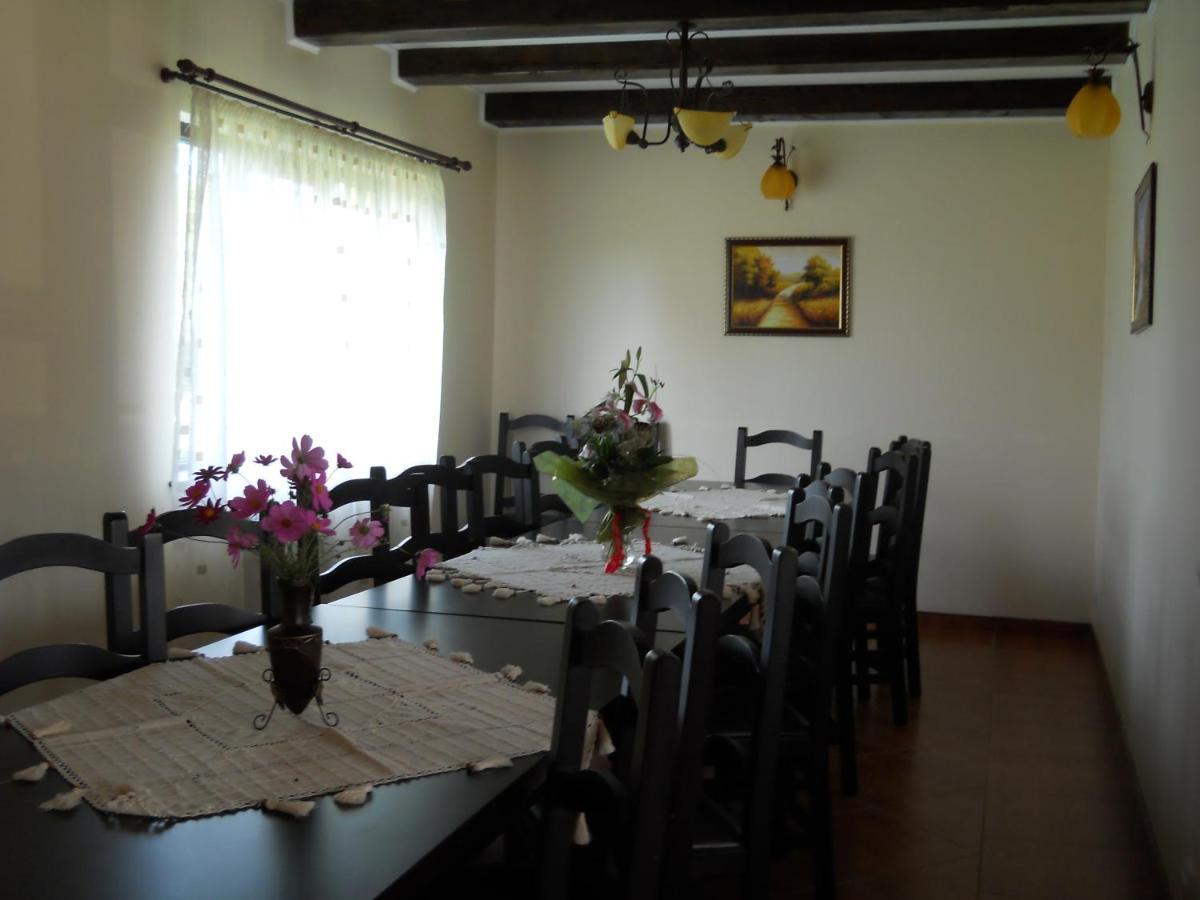 Sîmbăta de Sus 彭西尼亚罗纳蒙缇洛旅馆酒店 外观 照片