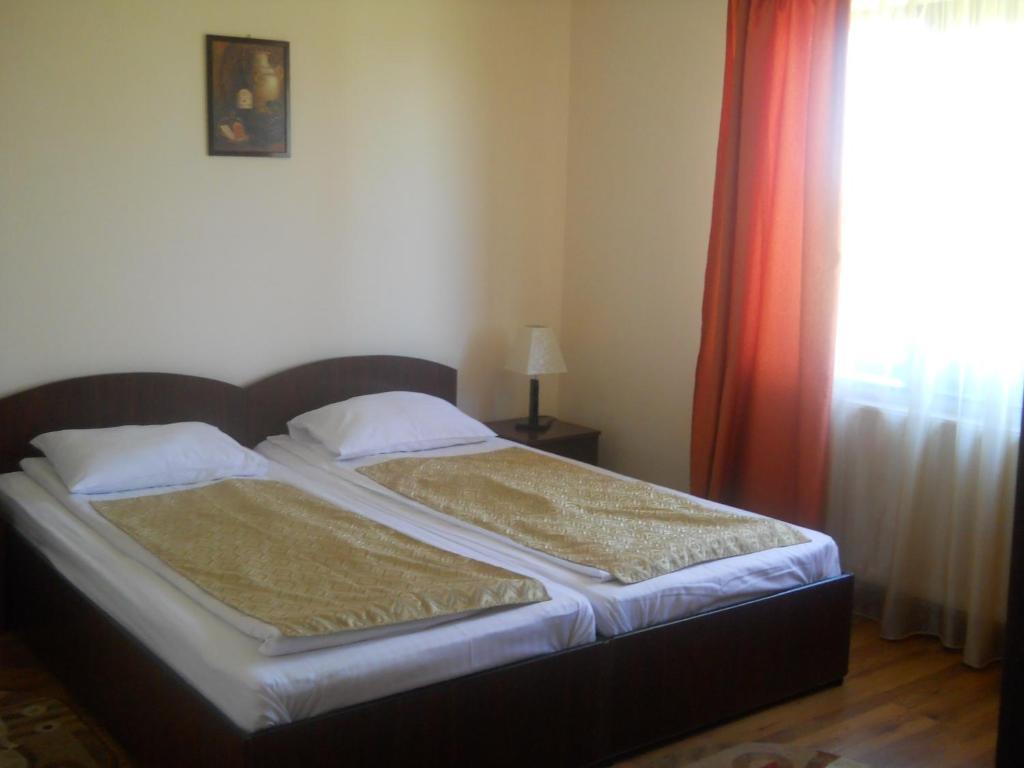 Sîmbăta de Sus 彭西尼亚罗纳蒙缇洛旅馆酒店 客房 照片